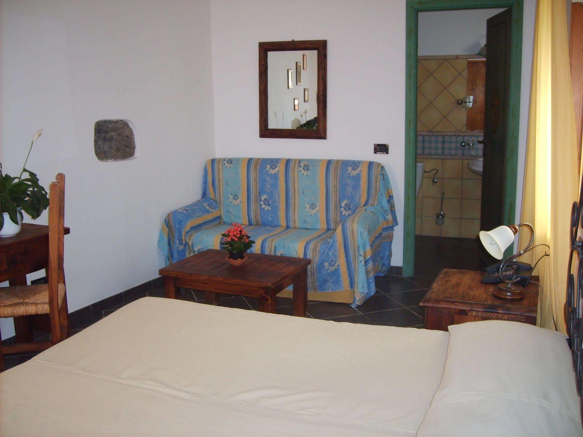 Willa Agriturismo Terrenia Trappitello Zewnętrze zdjęcie