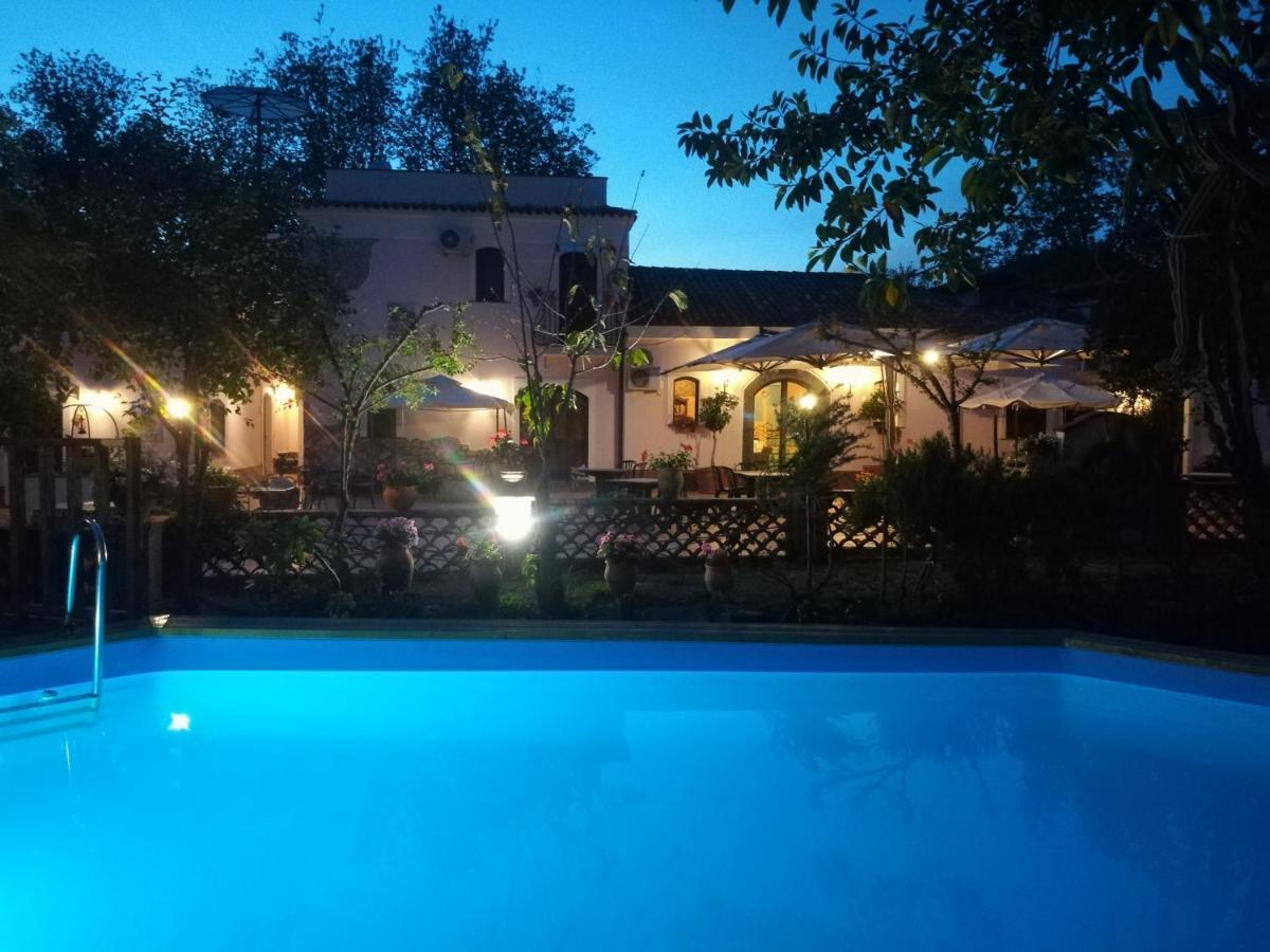 Willa Agriturismo Terrenia Trappitello Zewnętrze zdjęcie